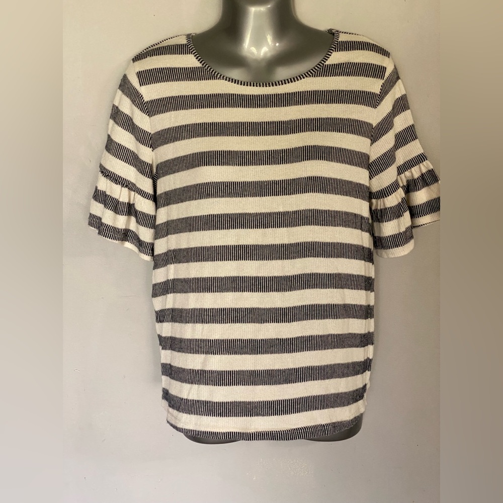 Pleione Striped Short Flutter Sleeve Sweater Size Small